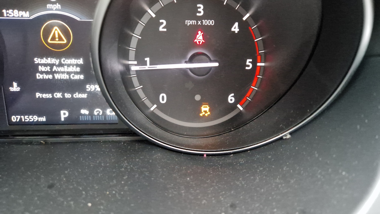 Used Land Rover Discovery Sport 2016 for sale - 76526046: Photo 39