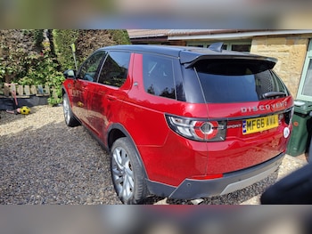 Used Land Rover Discovery Sport 2016 for sale - 76526046: Photo
