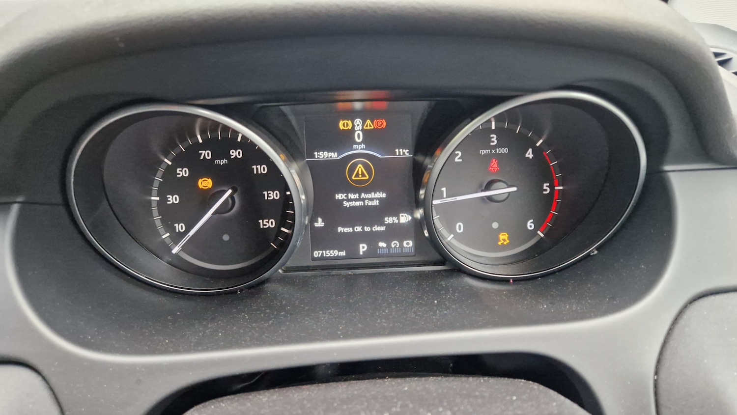 Used Land Rover Discovery Sport 2016 for sale - 76526046: Photo 42