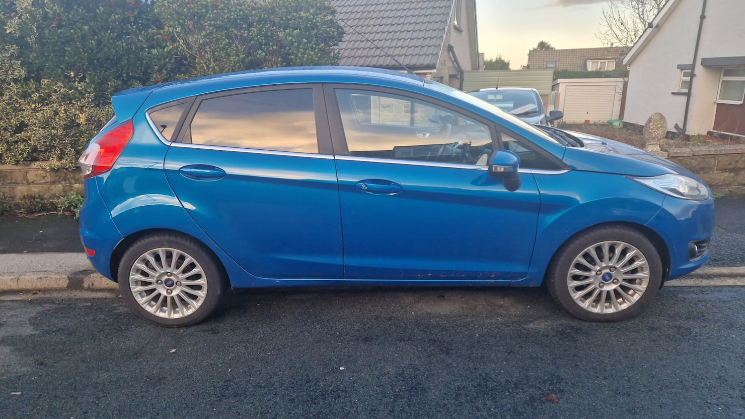 Used Ford Fiesta 2014 for sale - 76669915: Photo 2