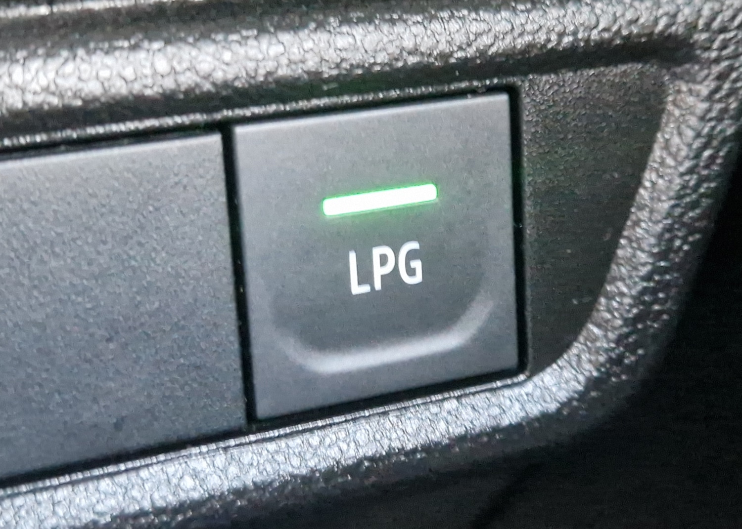 Used Dacia Sandero 2022 for sale - 77643967: Photo 82