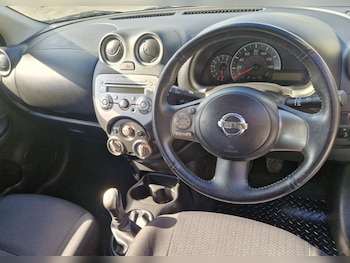 Used Nissan Micra 2013 for sale - 76102432: Photo