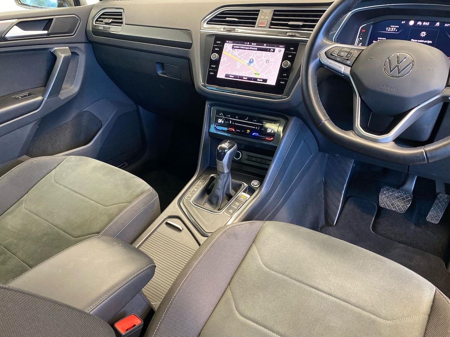 Used Volkswagen Tiguan 2020 for sale - 76392484: Photo 13