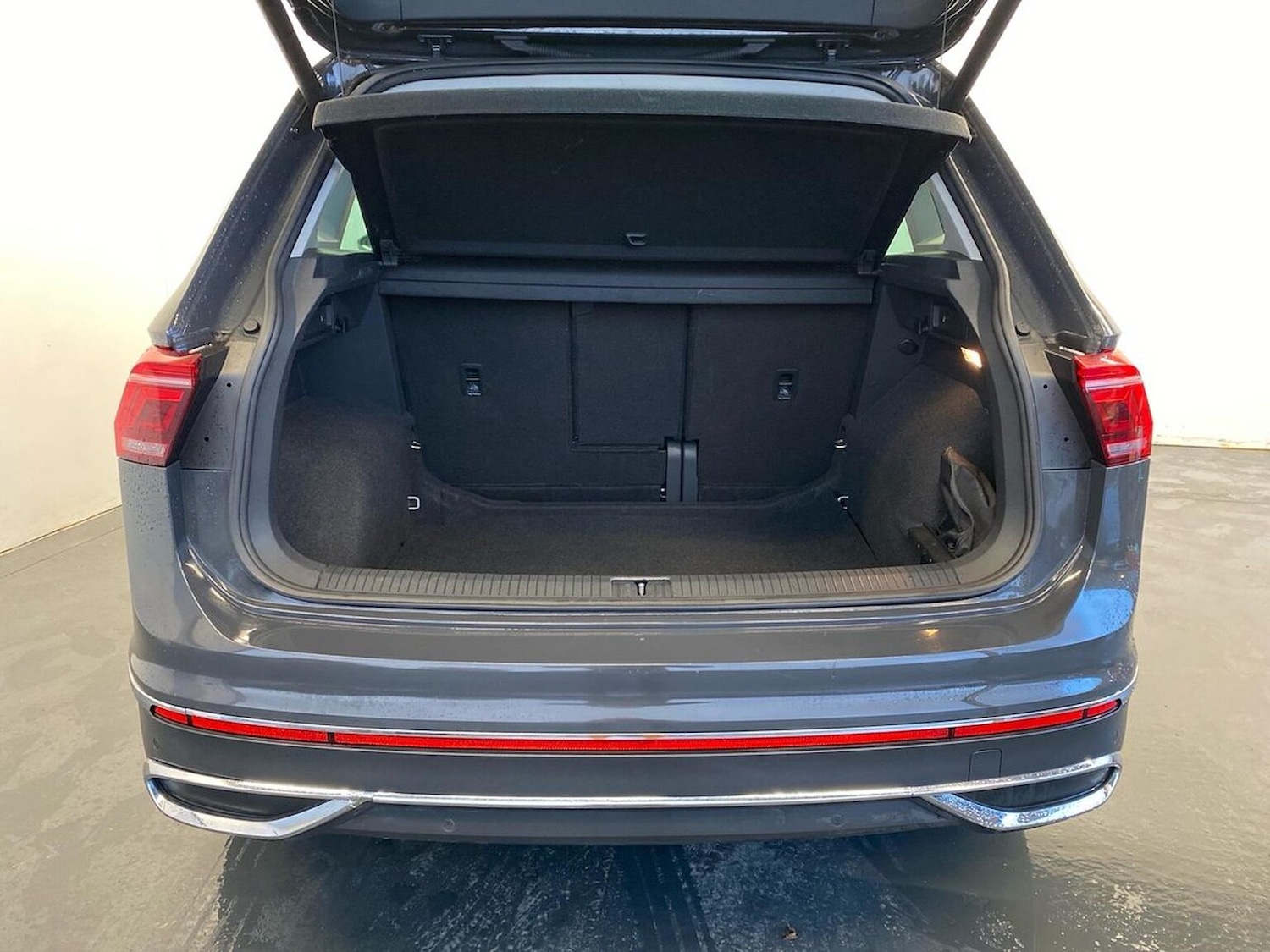 Used Volkswagen Tiguan 2020 for sale - 76392484: Photo 17