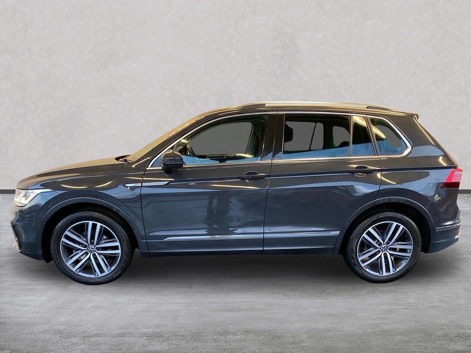 Used Volkswagen Tiguan 2020 for sale - 76392484: Photo 19