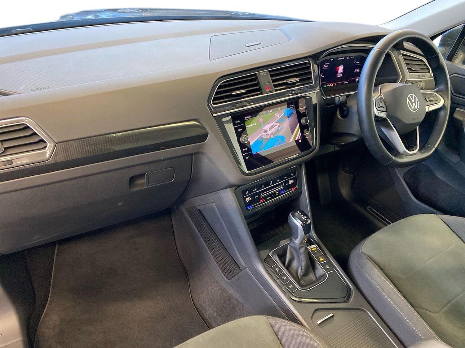 Used Volkswagen Tiguan 2020 for sale - 76392484: Photo 7