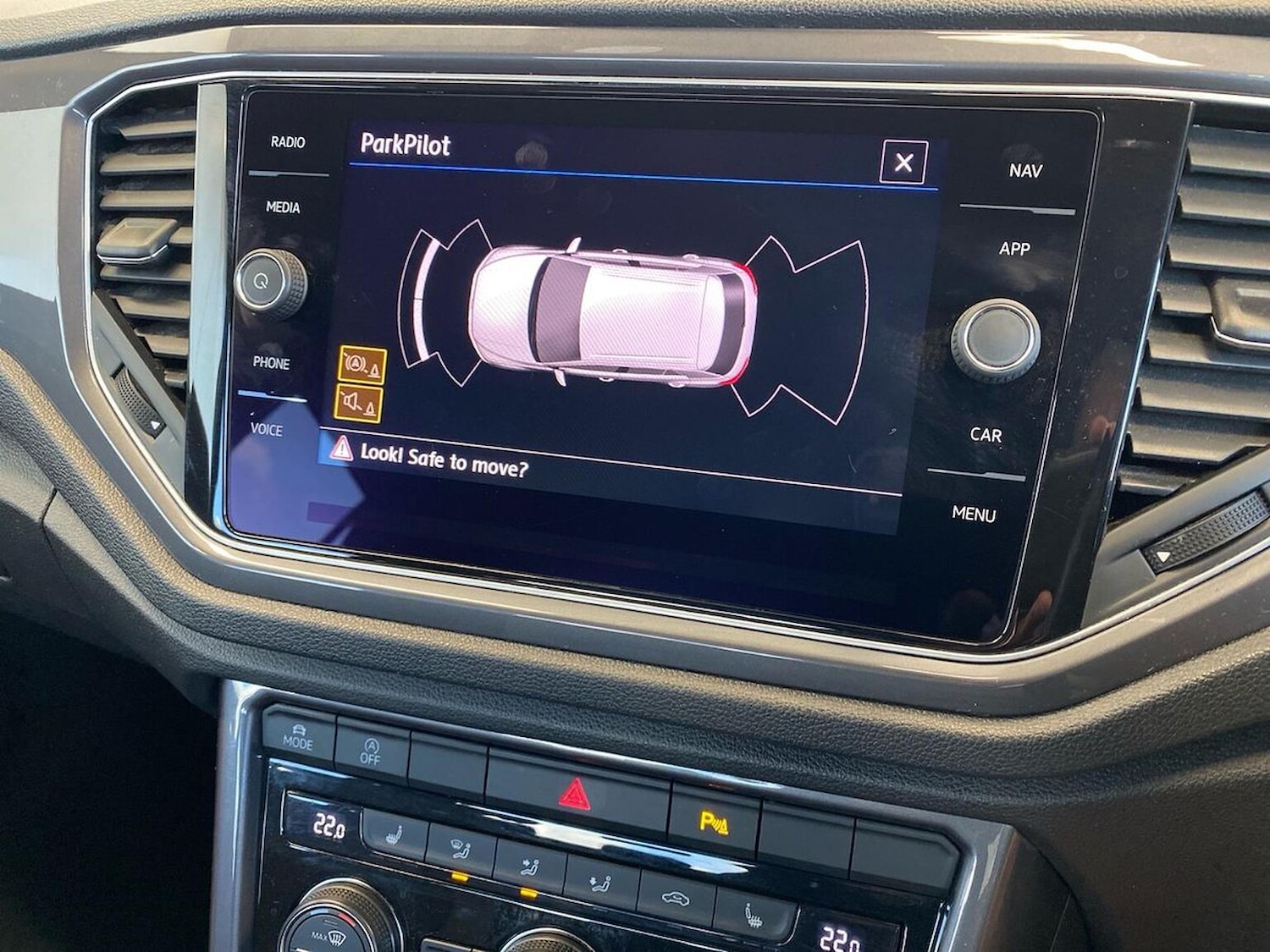 Used Volkswagen T-Roc 2019 for sale - 76418206: Photo 23