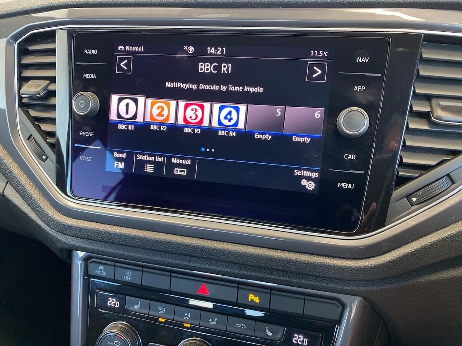 Used Volkswagen T-Roc 2019 for sale - 76418206: Photo 25