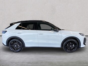 Used Volkswagen T-Roc 2026 for sale - 78727078: Photo