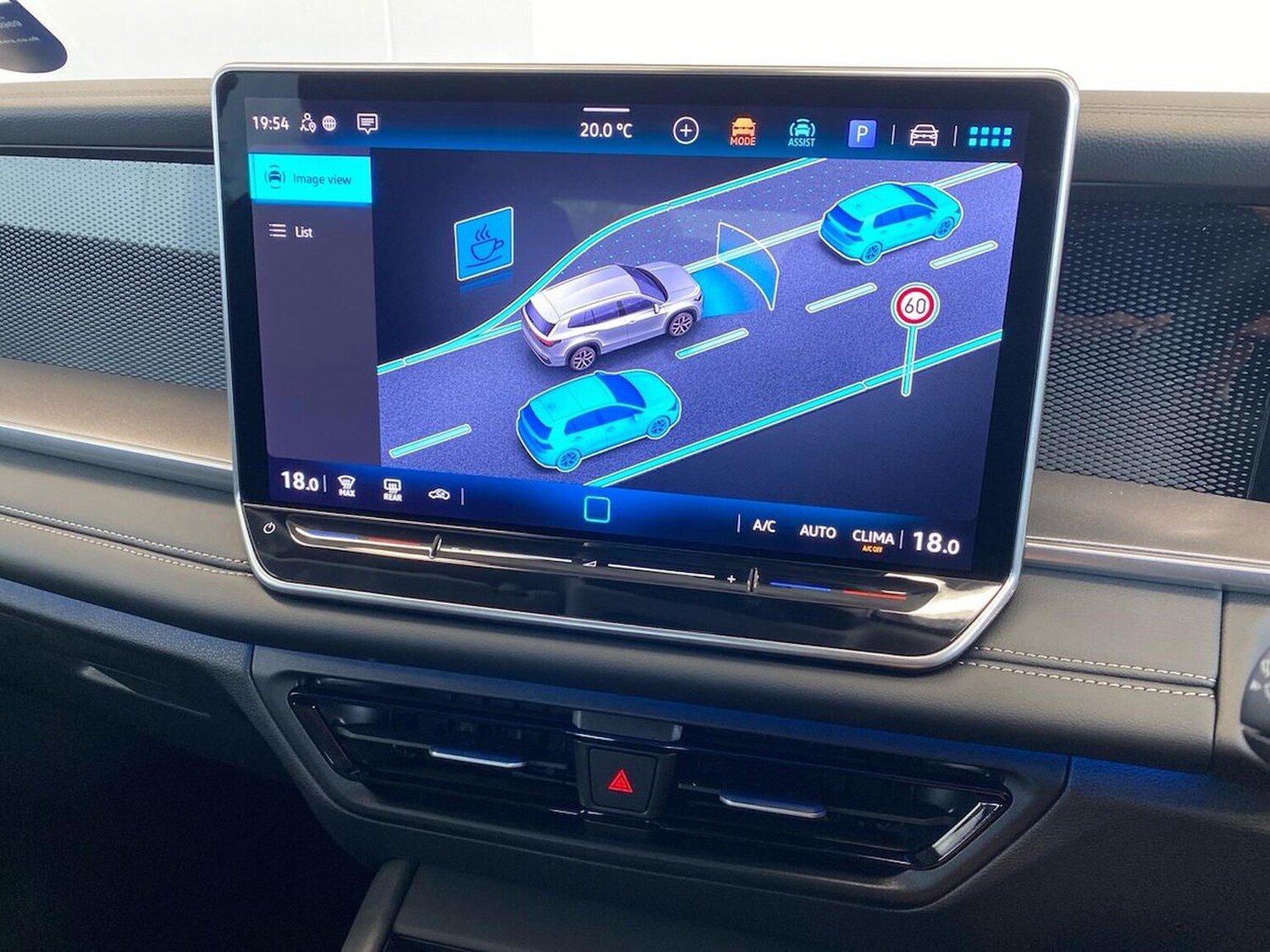 Used Volkswagen Touran 2025 for sale - 76316688: Photo 25