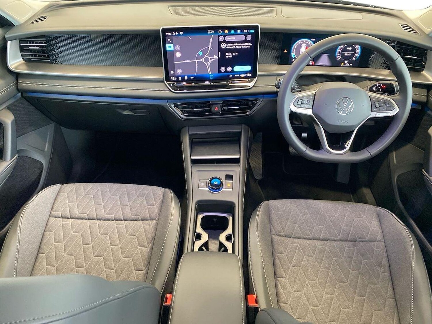 Used Volkswagen Touran 2025 for sale - 76316688: Photo 8