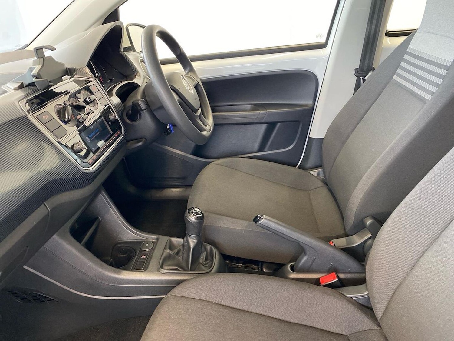 Used Volkswagen up! 2021 for sale - 78131795: Photo 39