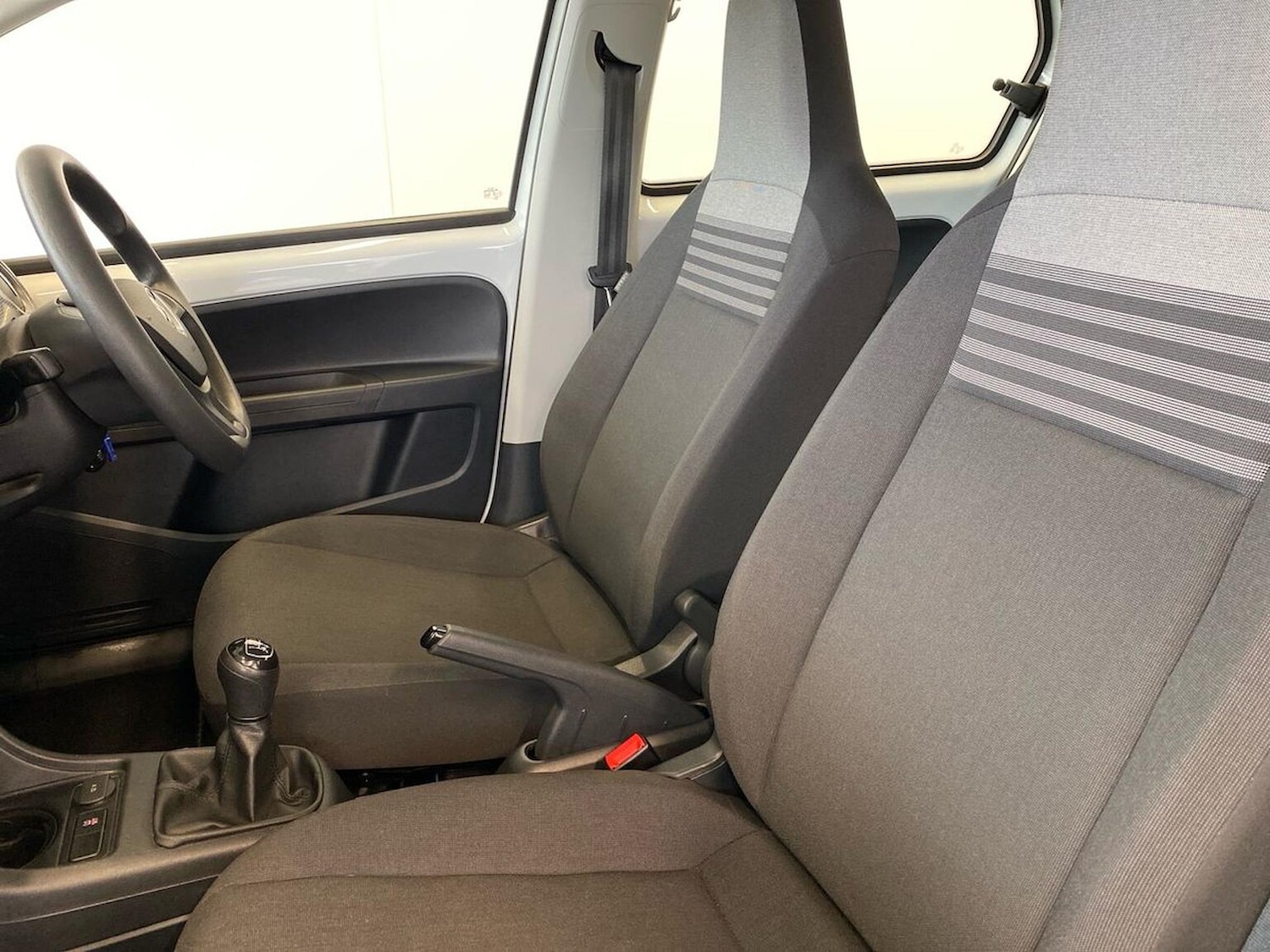 Used Volkswagen up! 2021 for sale - 78131795: Photo 40