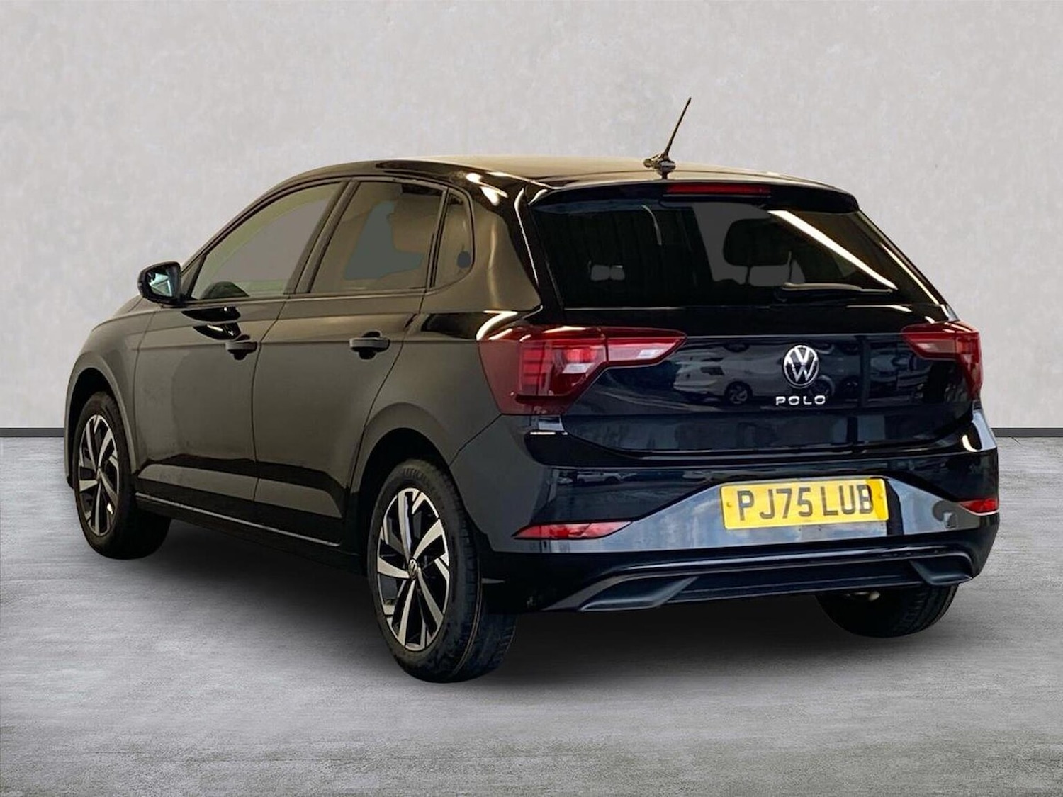 Used Volkswagen Polo 2025 for sale - 77578785: Photo 2