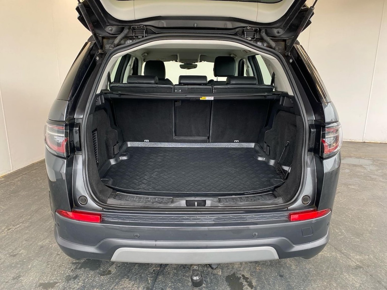 Used Land Rover Discovery Sport 2019 for sale - 78195301: Photo 17