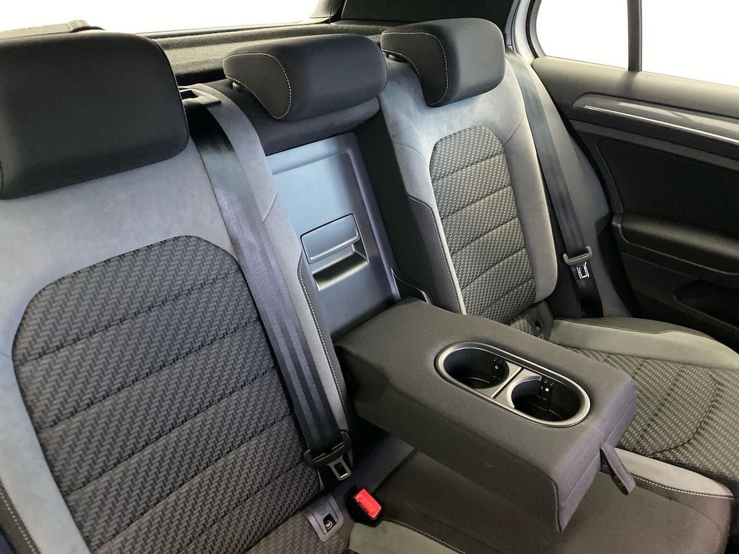 Used Volkswagen Golf 2019 for sale - 76455328: Photo 16