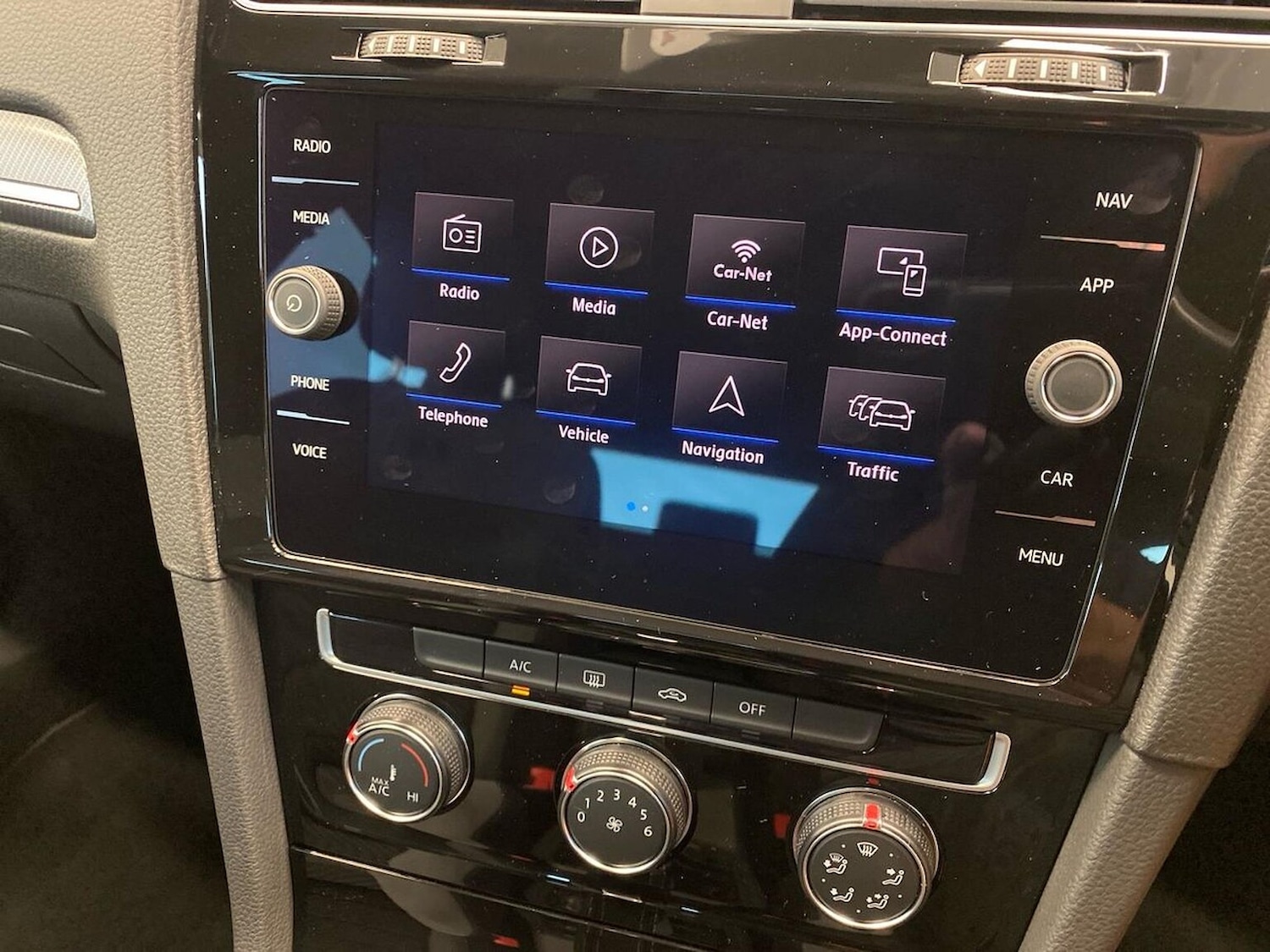 Used Volkswagen Golf 2019 for sale - 76455328: Photo 25