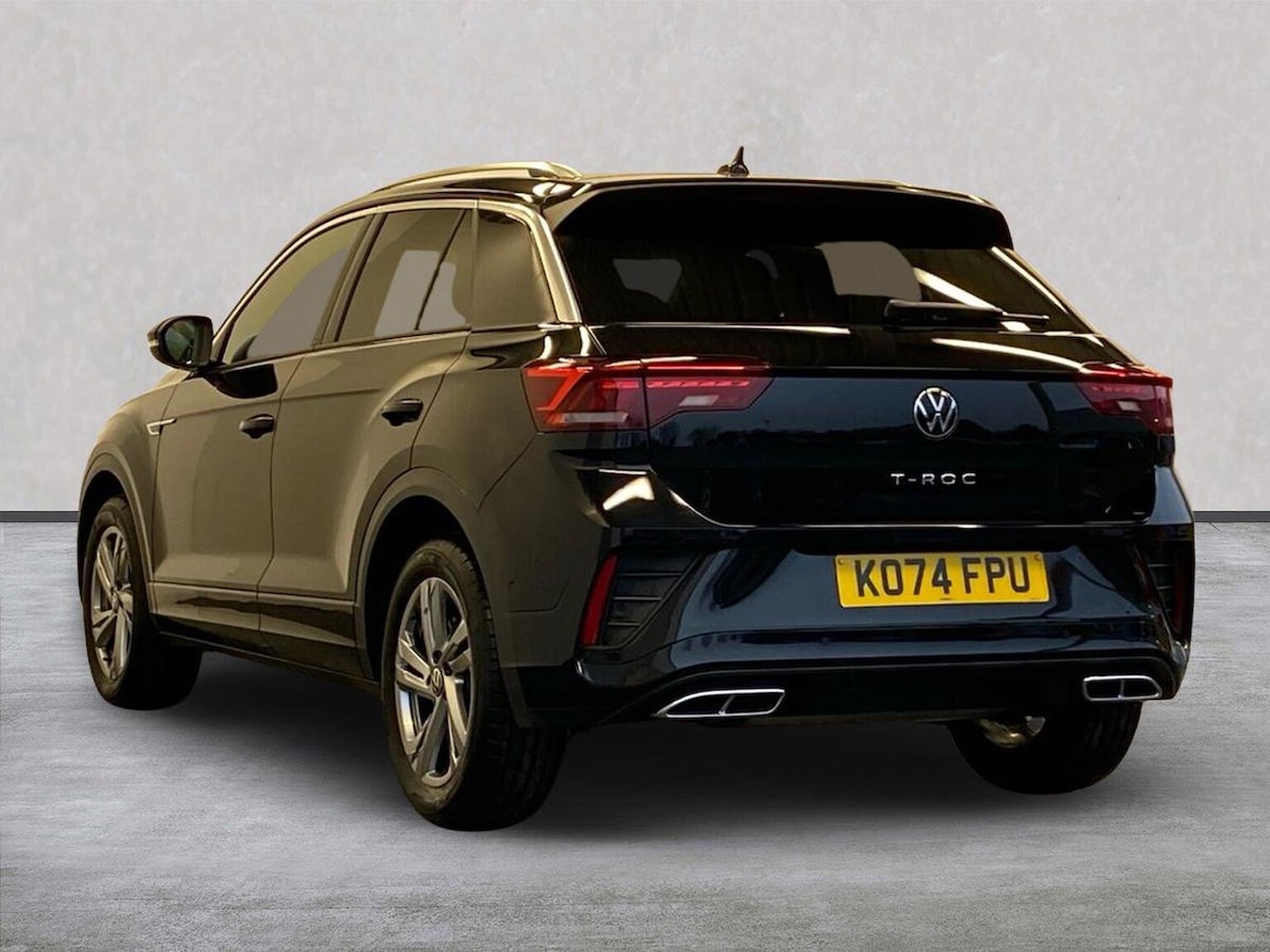 Used Volkswagen T-Roc 2025 for sale - 76725903: Photo 2