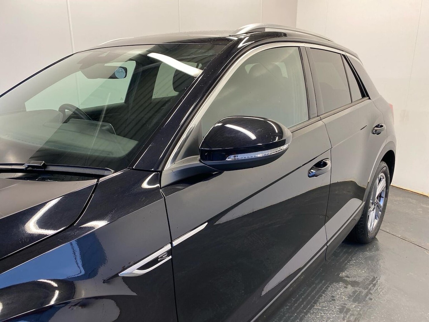 Used Volkswagen T-Roc 2025 for sale - 76725903: Photo 38