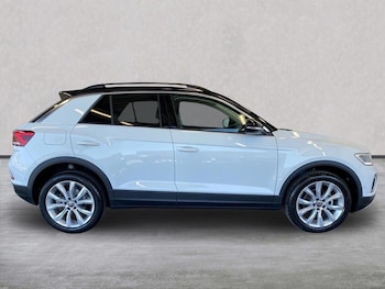 Used Volkswagen T-Roc 2026 for sale - 78402725: Photo
