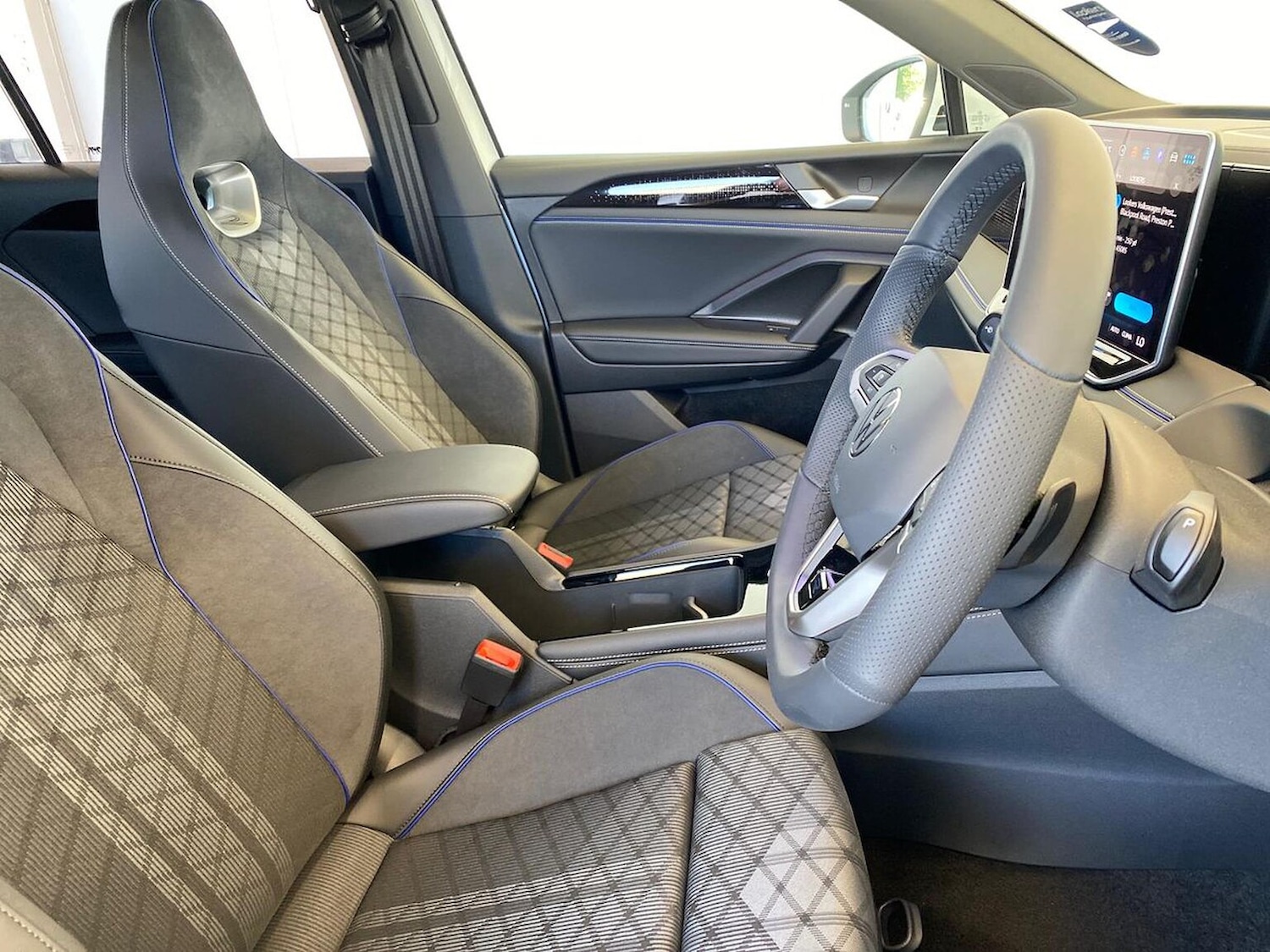 Used Volkswagen Tiguan 2025 for sale - 76725905: Photo 31