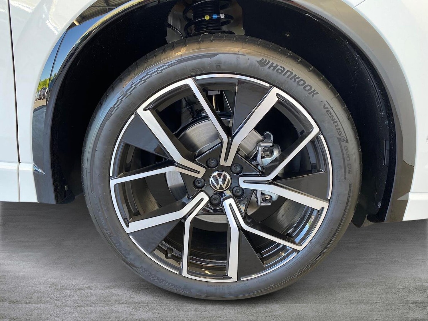 Used Volkswagen Tiguan 2025 for sale - 76725905: Photo 6