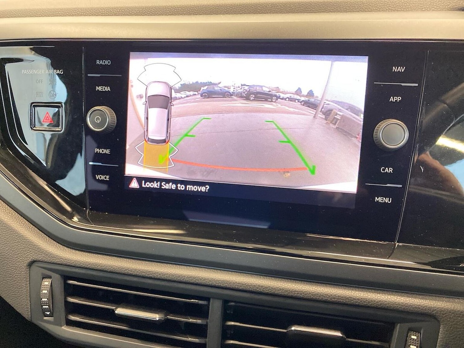 Used Volkswagen Polo 2023 for sale - 77077285: Photo 25