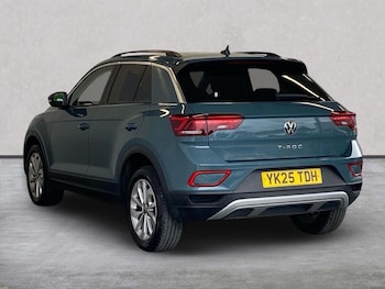 Used Volkswagen T-Roc 2025 for sale - 79185395: Photo