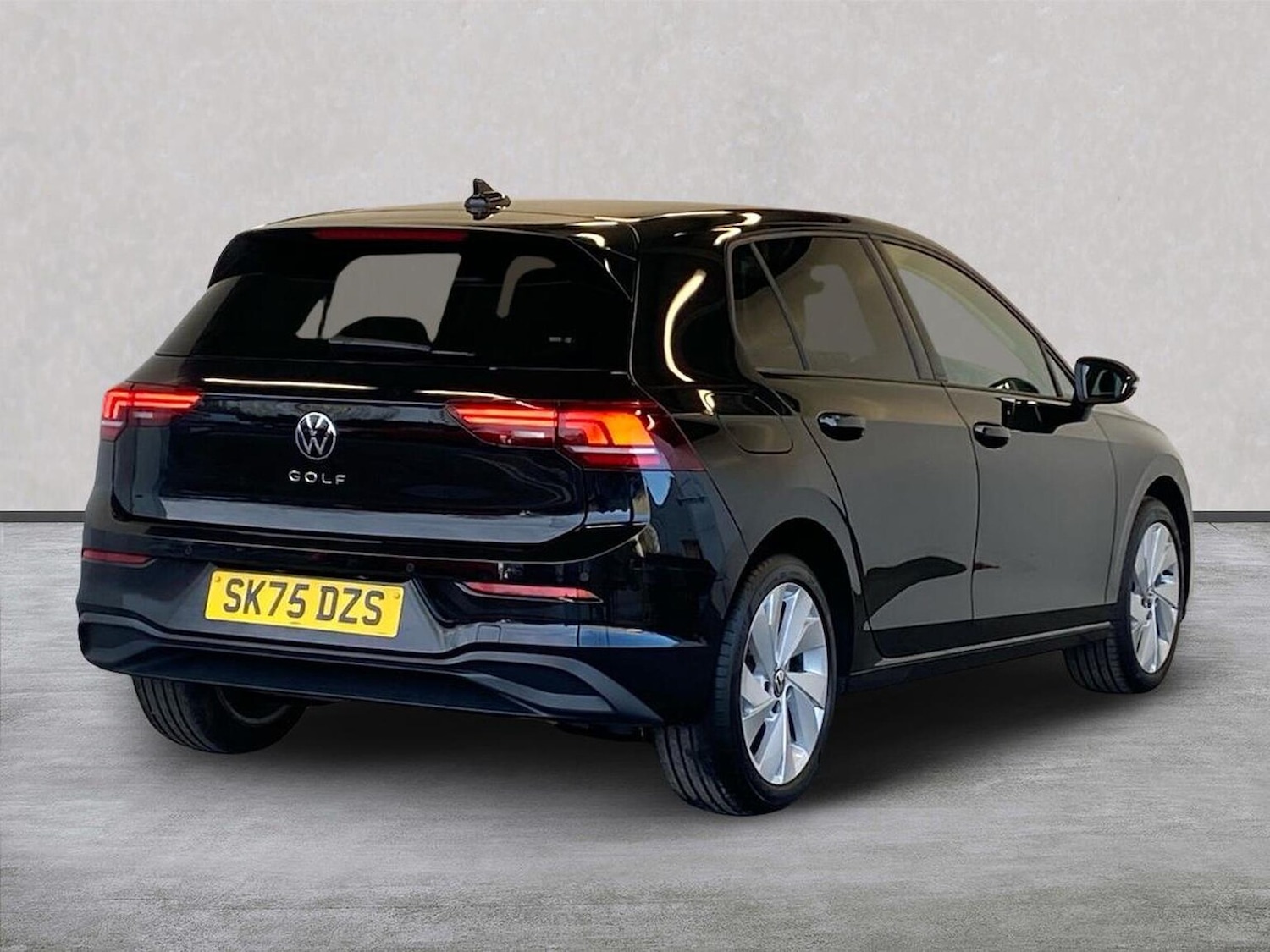Used Volkswagen Golf 2025 for sale - 76905079: Photo 18