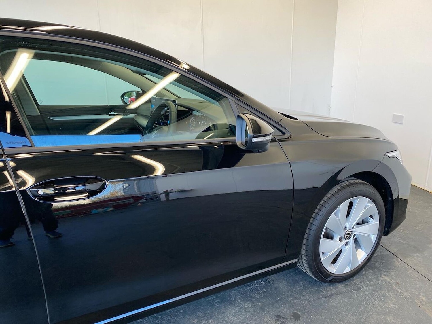 Used Volkswagen Golf 2025 for sale - 76905079: Photo 37