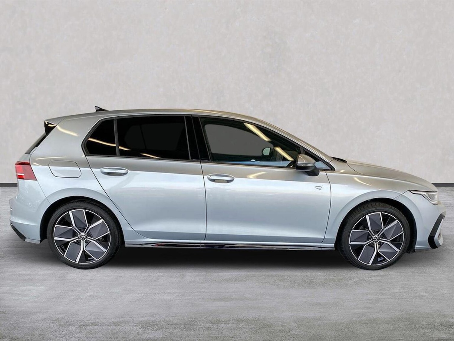 Used Volkswagen Golf 2025 for sale - 76177591: Photo 3