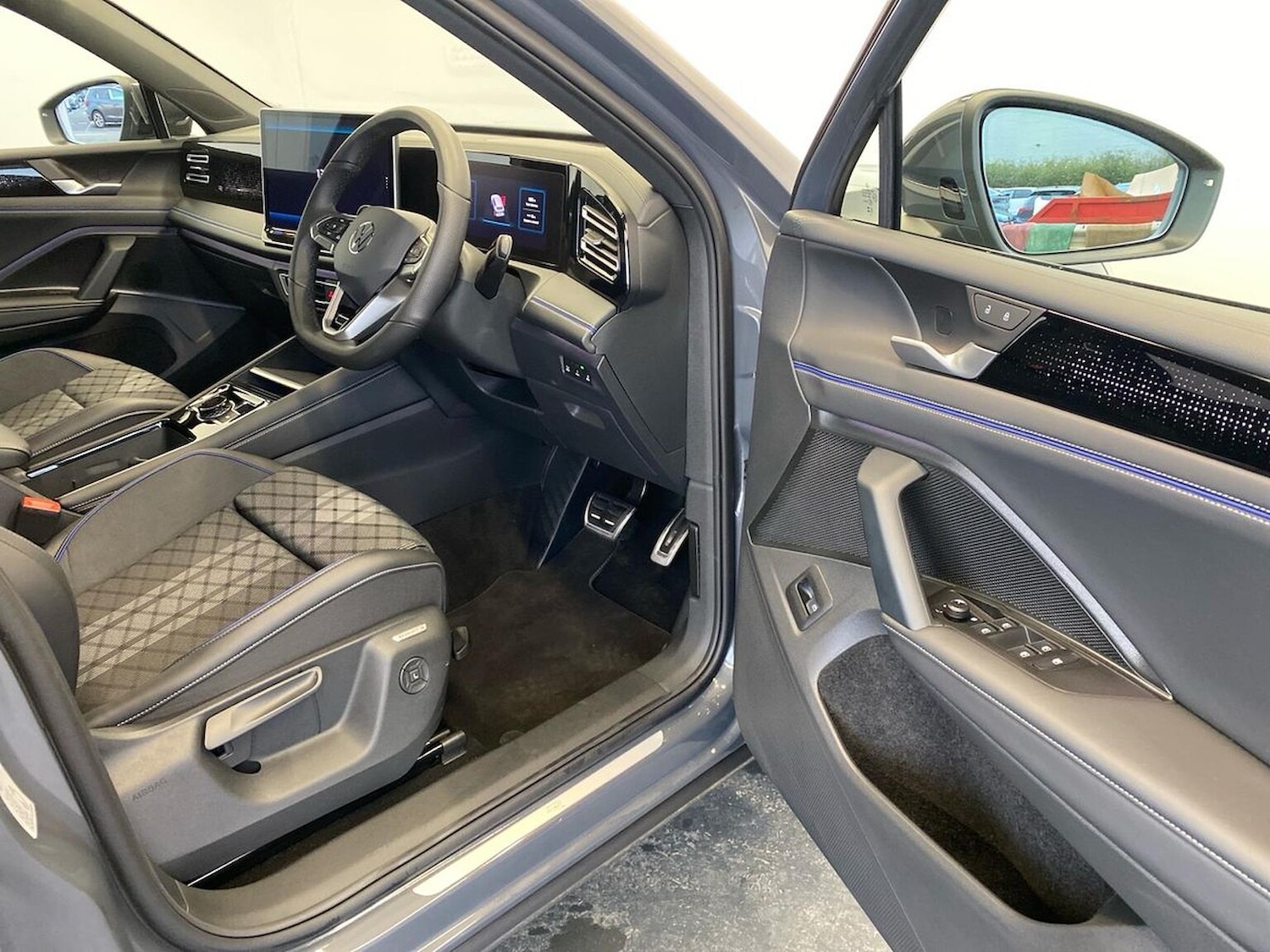 Used Volkswagen Tiguan 2025 for sale - 77775116: Photo 21