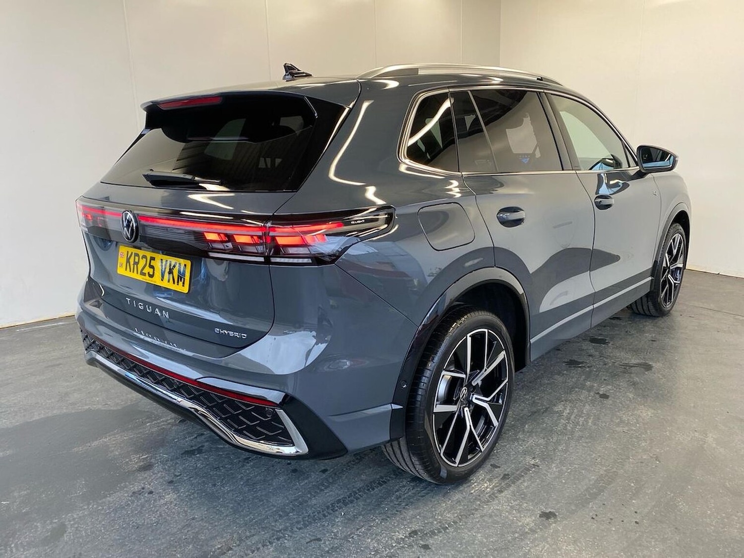 Used Volkswagen Tiguan 2025 for sale - 77775116: Photo 36