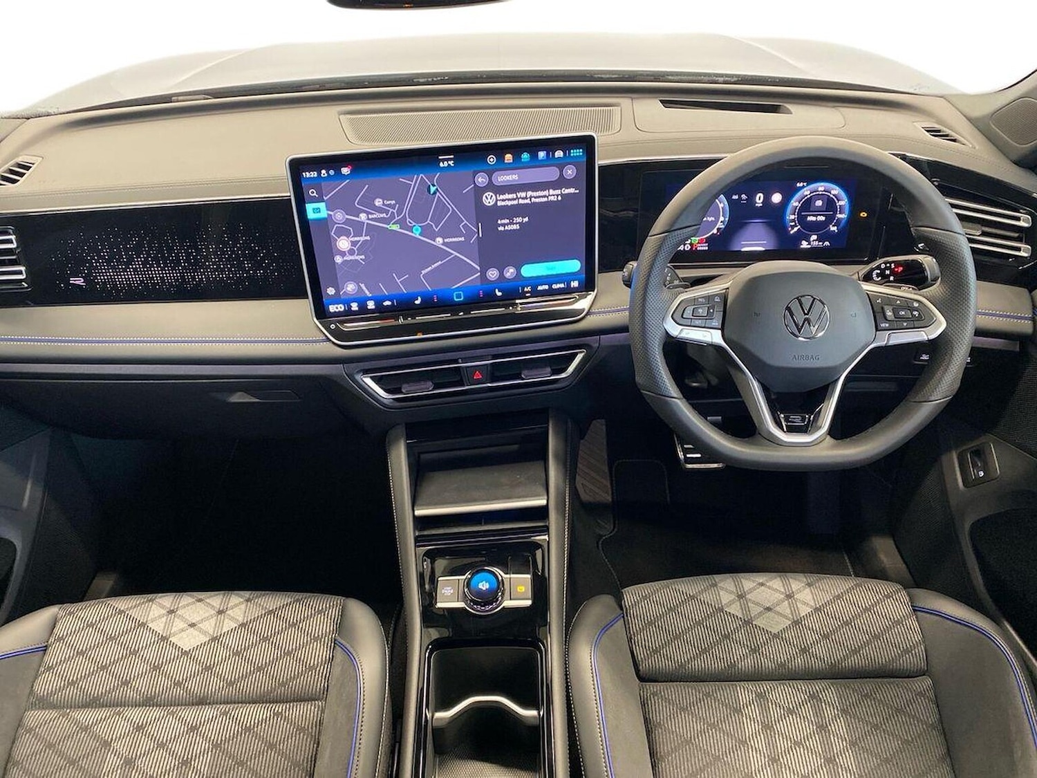 Used Volkswagen Tiguan 2025 for sale - 77775116: Photo 8