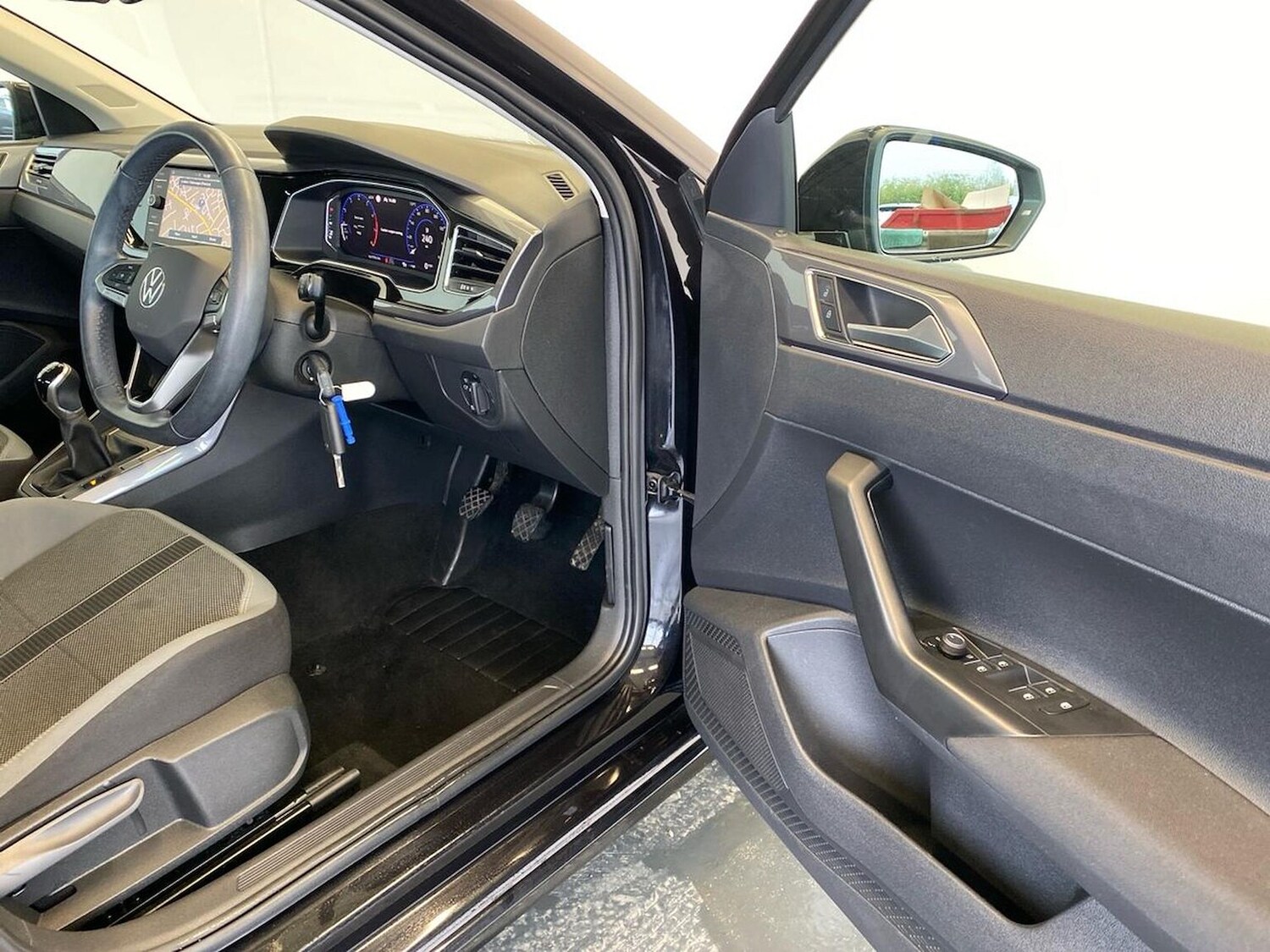 Used Volkswagen Polo 2022 for sale - 77813387: Photo 21