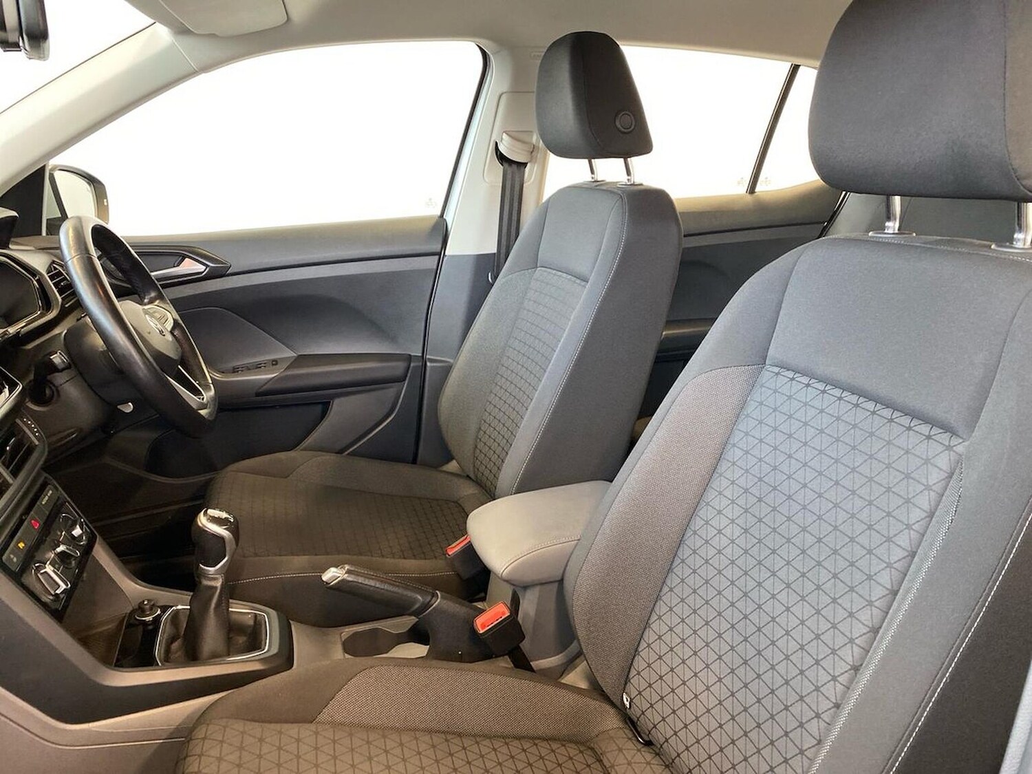 Used Volkswagen T-Cross 2019 for sale - 76877944: Photo 39