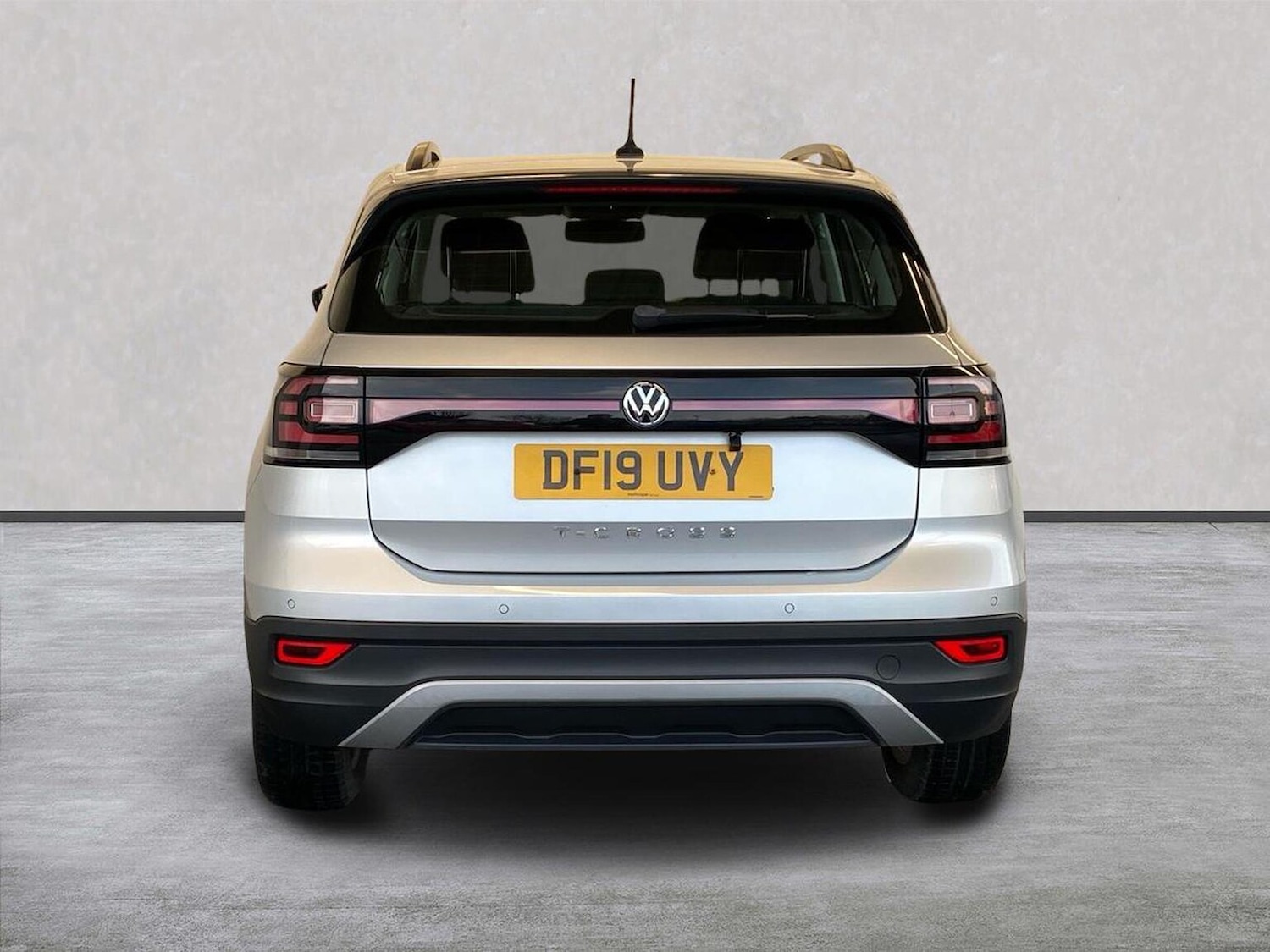 Used Volkswagen T-Cross 2019 for sale - 76877944: Photo 4