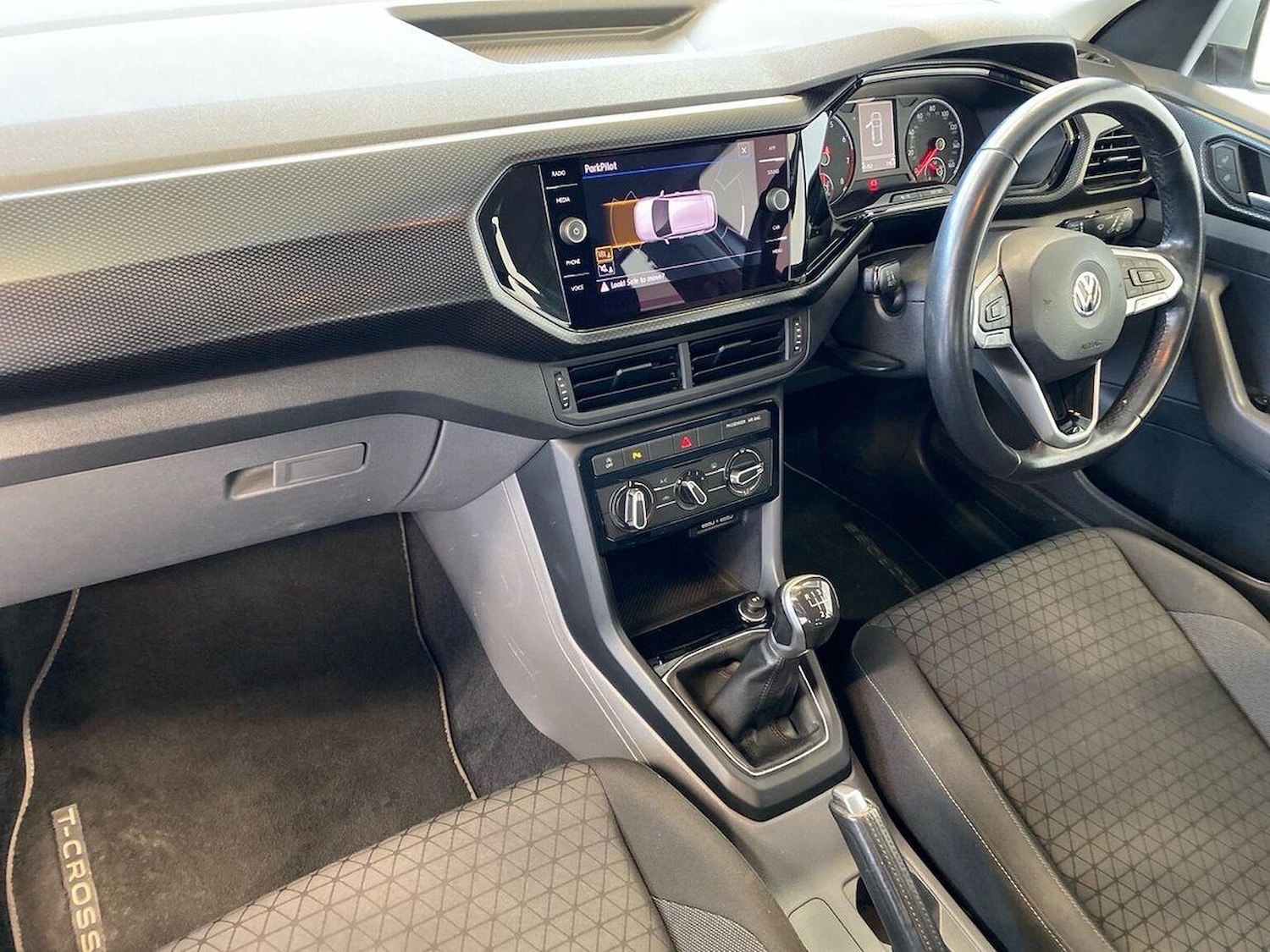 Used Volkswagen T-Cross 2019 for sale - 76877944: Photo 7