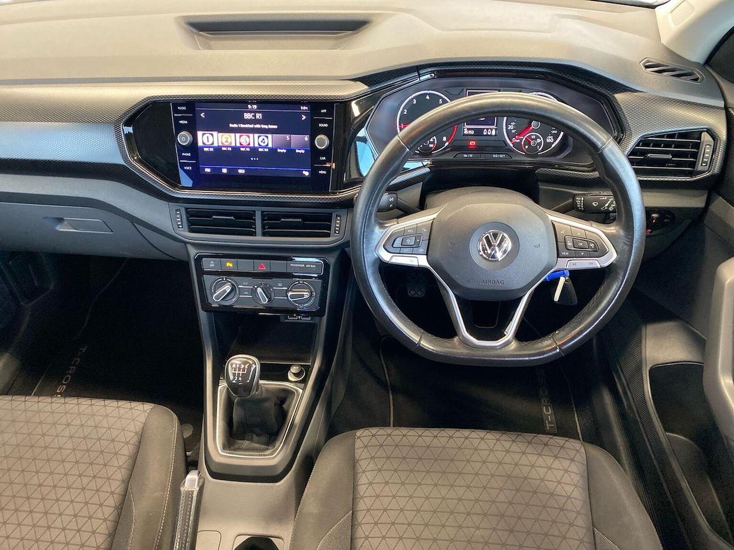 Used Volkswagen T-Cross 2019 for sale - 76877944: Photo 9