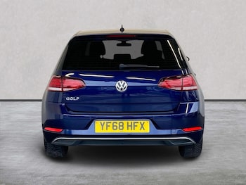 Used Volkswagen Golf 2018 for sale - 78659675: Photo