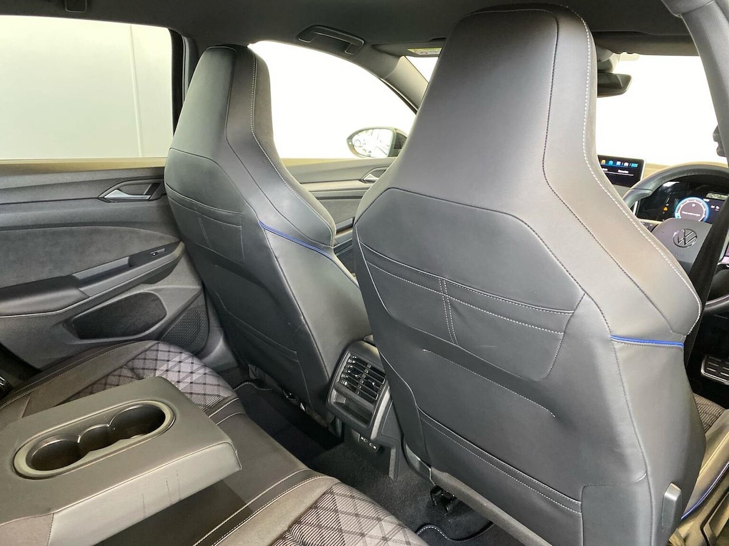 Used Volkswagen Golf 2025 for sale - 78176526: Photo 22