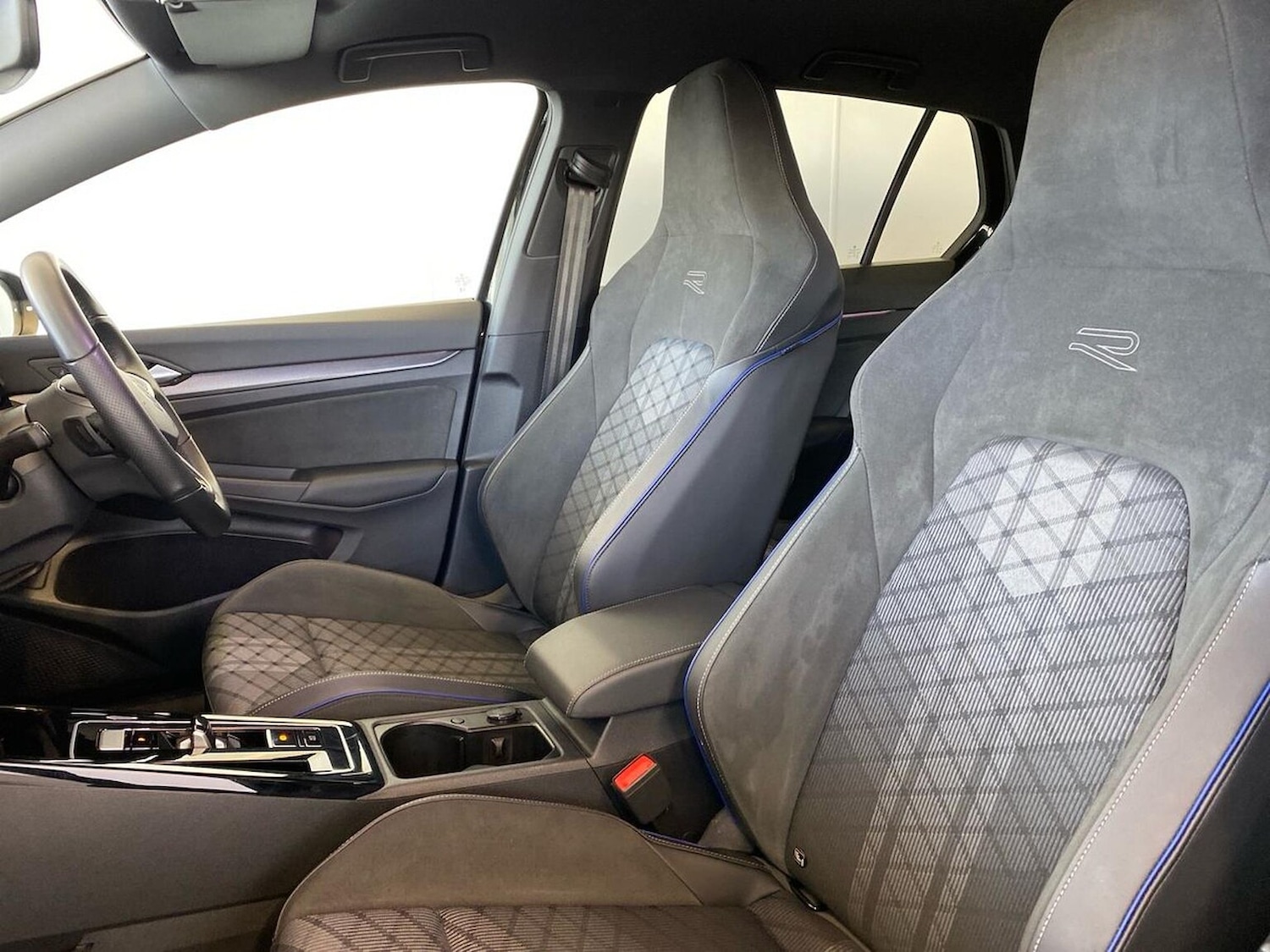 Used Volkswagen Golf 2025 for sale - 78176526: Photo 40