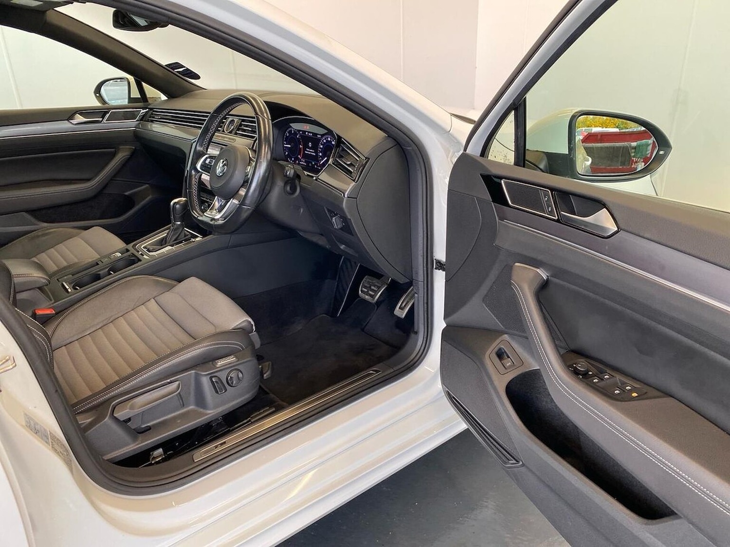 Used Volkswagen Passat 2018 for sale - 76353674: Photo 21