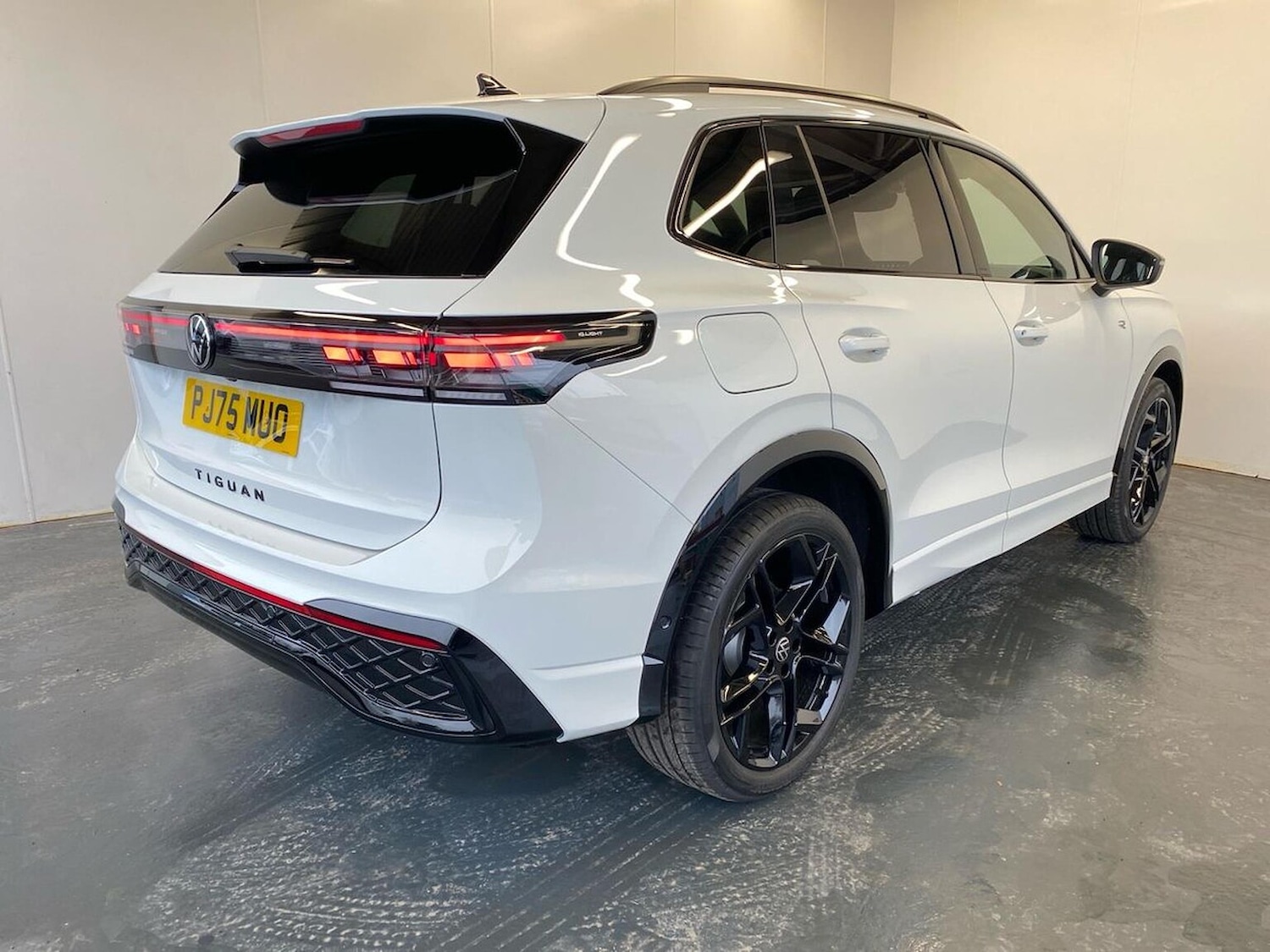 Used Volkswagen Tiguan 2025 for sale - 77605503: Photo 36