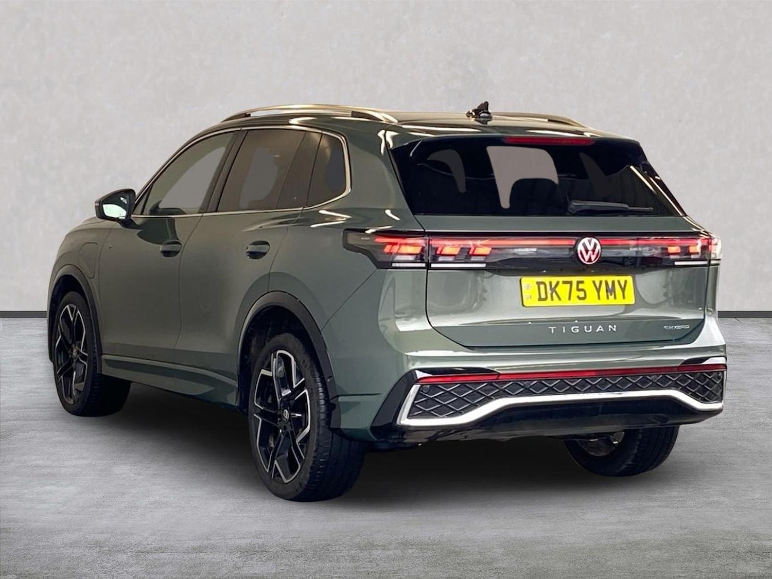 Used Volkswagen Tiguan 2025 for sale - 78195306: Photo 2