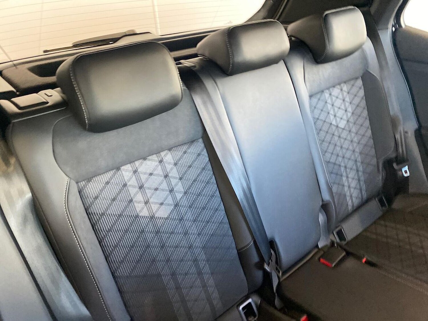 Used Volkswagen T-Cross 2025 for sale - 76860027: Photo 16