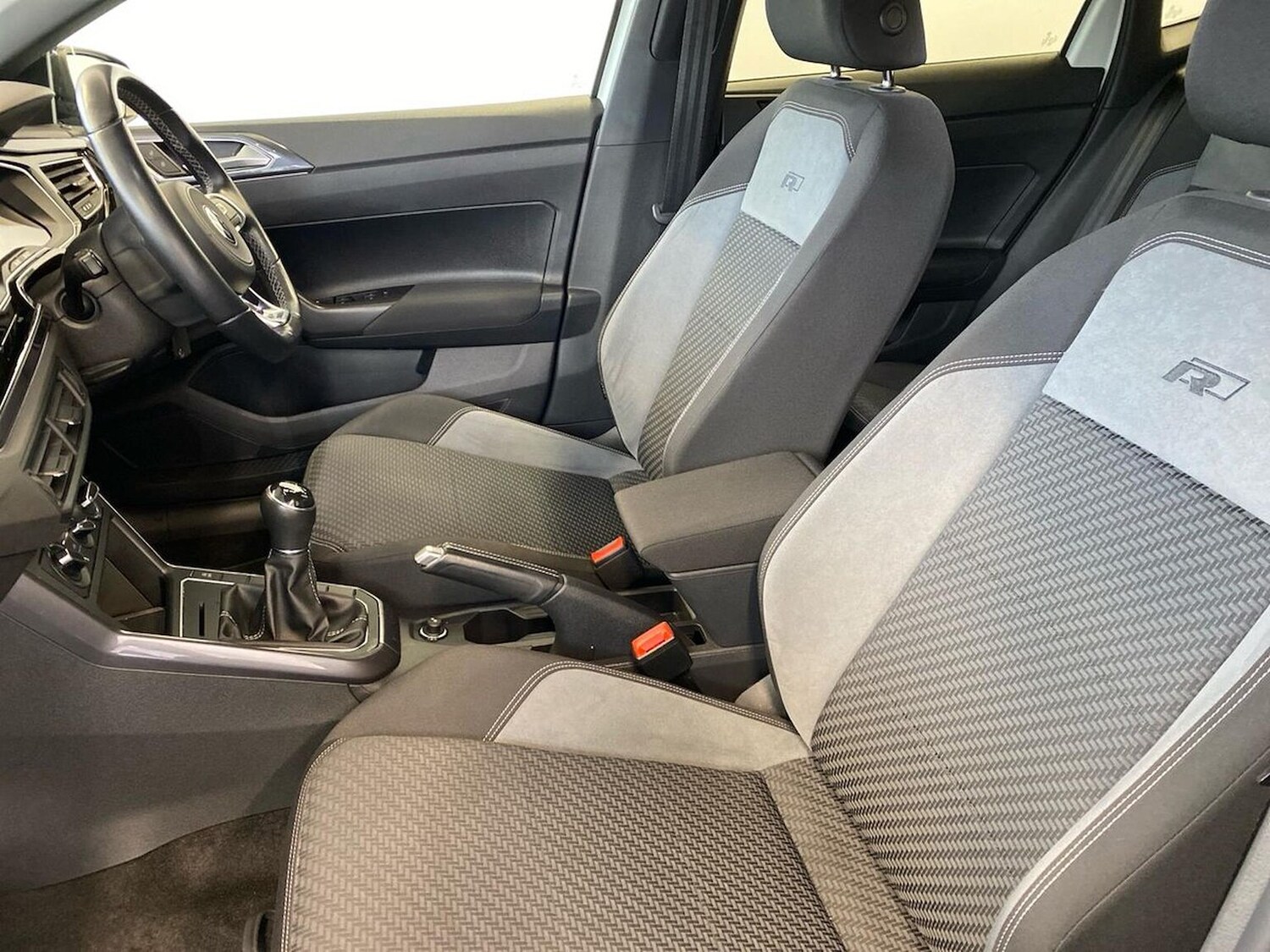 Used Volkswagen Polo 2021 for sale - 76144248: Photo 39