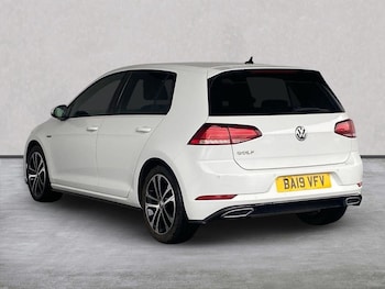 Used Volkswagen Golf 2019 for sale - 75968884: Photo