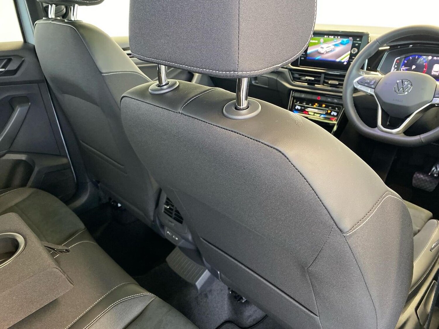 Used Volkswagen T-Roc 2026 for sale - 77901680: Photo 13