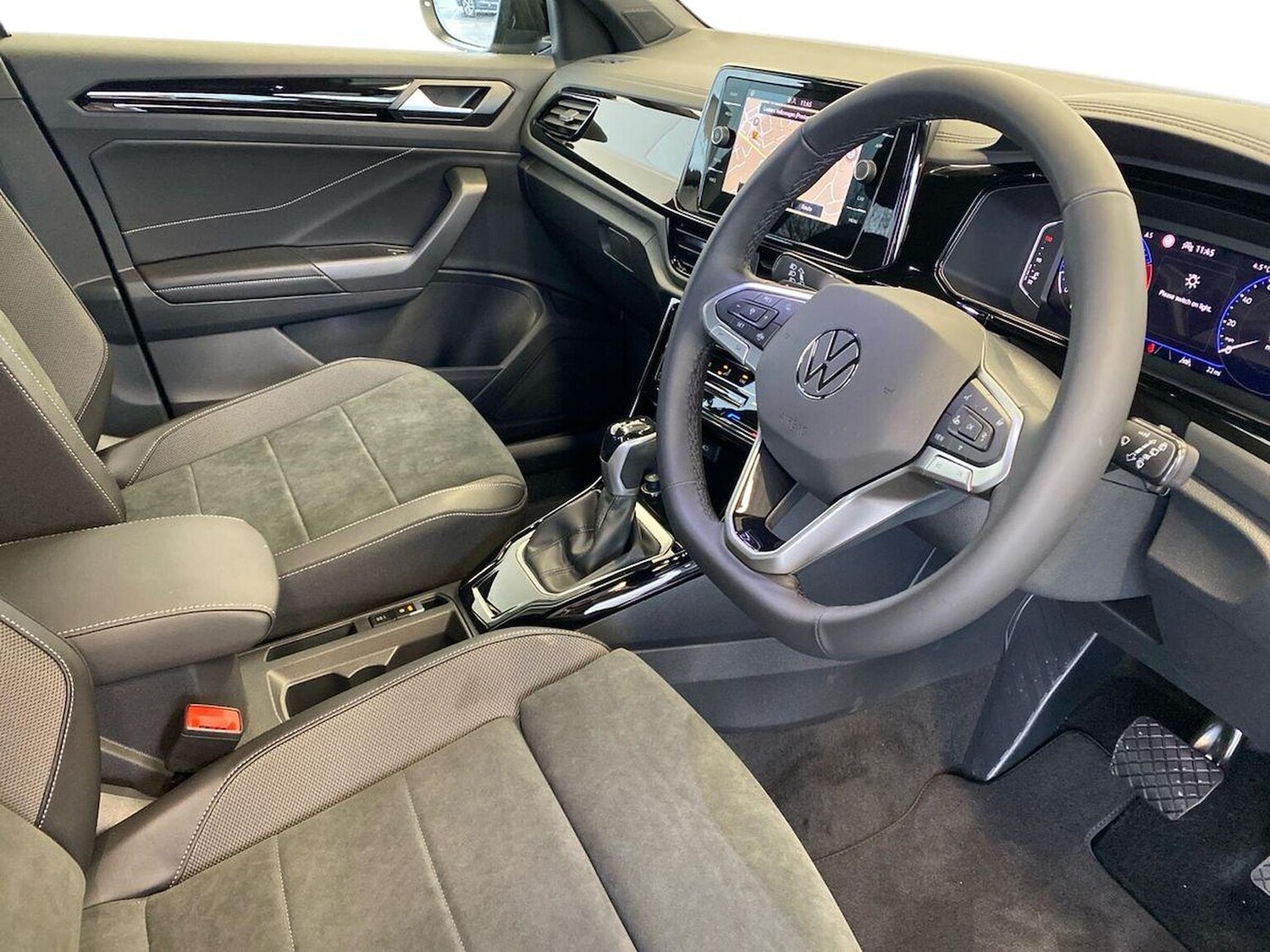 Used Volkswagen T-Roc 2026 for sale - 77901680: Photo 15